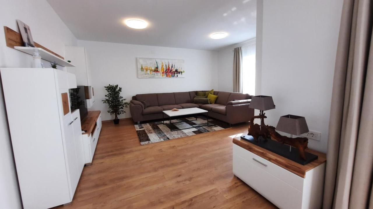 Apartman Ela Donji Rukavac Exterior foto