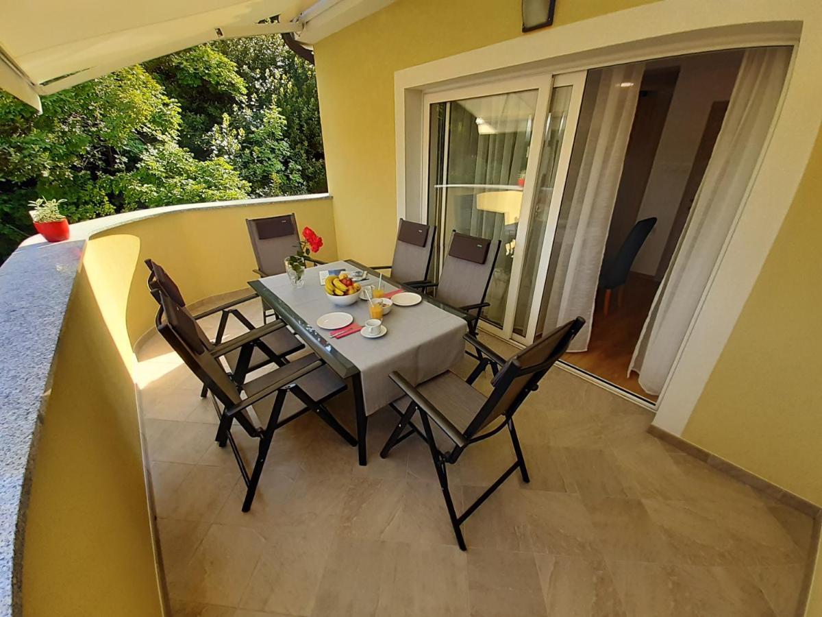 Apartman Ela Donji Rukavac Exterior foto
