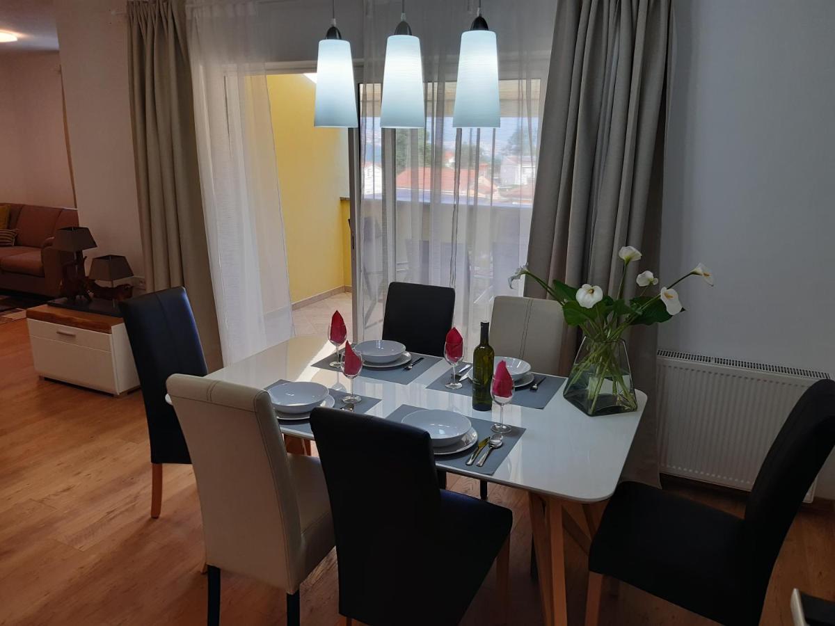 Apartman Ela Donji Rukavac Exterior foto