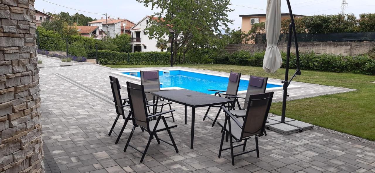 Apartman Ela Donji Rukavac Exterior foto